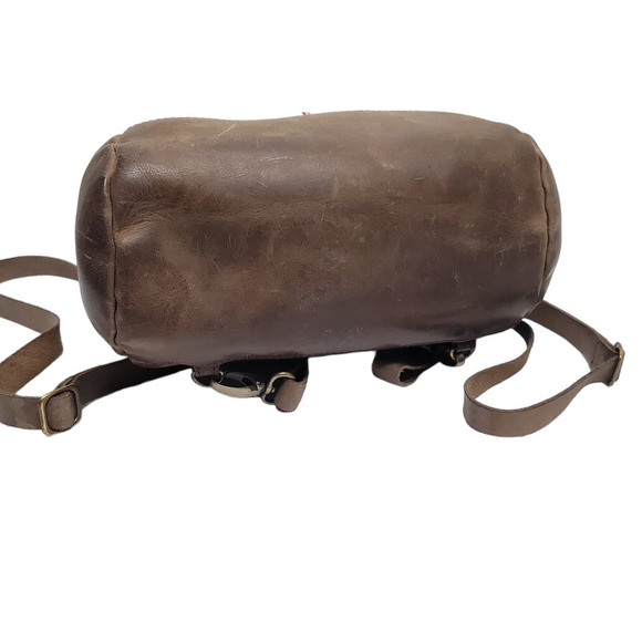 Lisa Berck Kimchi Backpack - Picture 8 of 10